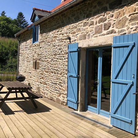 Gites De La Touche Aux Pourvoirs Combourg Exterior foto